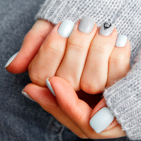 224-nail-1-1-squa-cc-gray-white