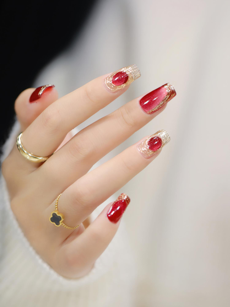431-nail-1-1-verti-cc-red-beige